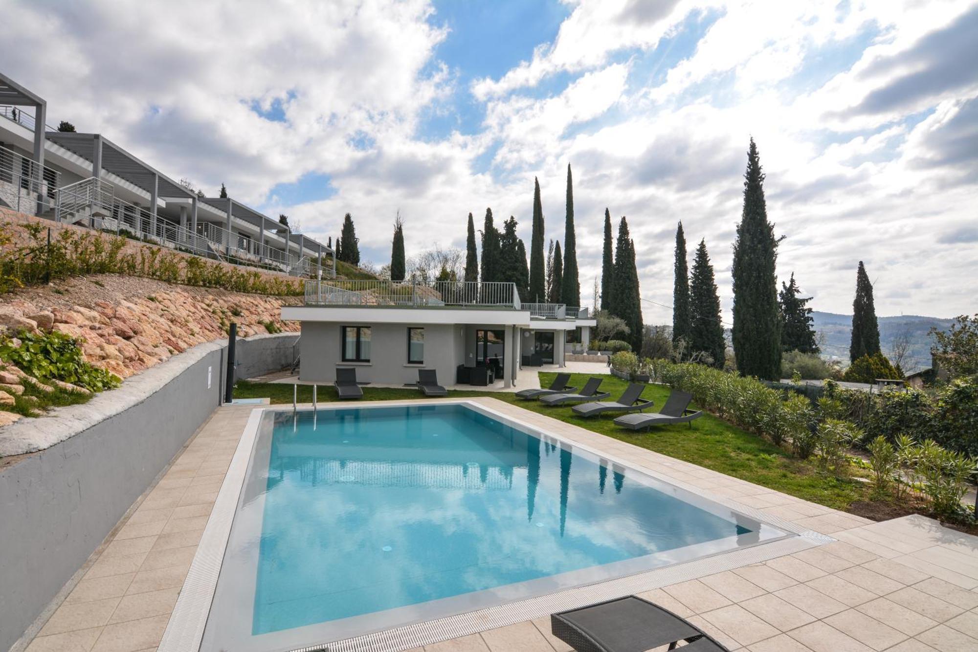 Sunset Lodge - Enjoy Holiday Garda  Exteriér fotografie